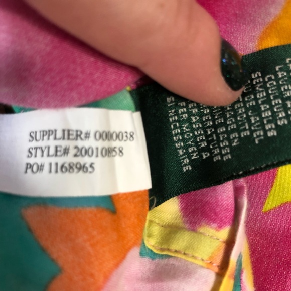 Ralph Lauren Bright Floral Print Button Down Size M - Picture 7 of 8